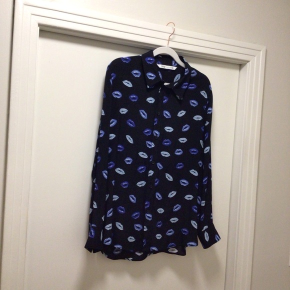 Womens Zara Lip Print Viscose Casual Top - Picture 1 of 6